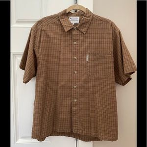 Columbia short sleeve shirt
